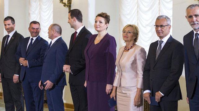 Fot. http://www.nauka.gov.pl/aktualnosci-ministerstwo/prof-lena-kolarska-bobinska-zaprzysiezona-na-urzad-ministra-nauki-i-szkolnictwa-wyzszego.html